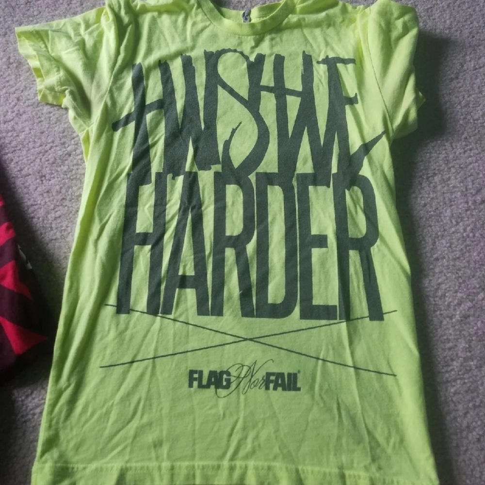ISO this flag nor fail shirt.
